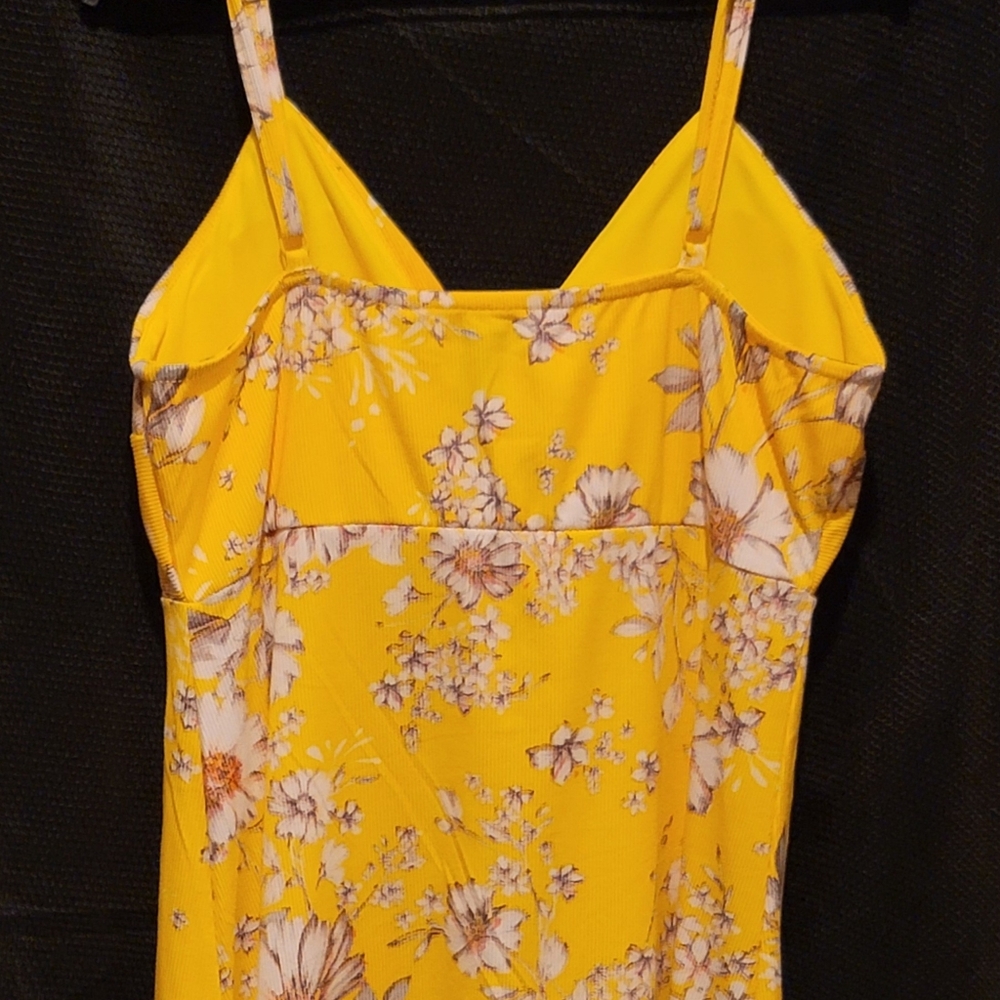 Sundress - Picture 2 of 2